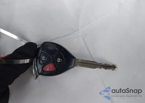 2011 Scion Tc из США, поврежденный, VIN JTKJF5C70B3007775